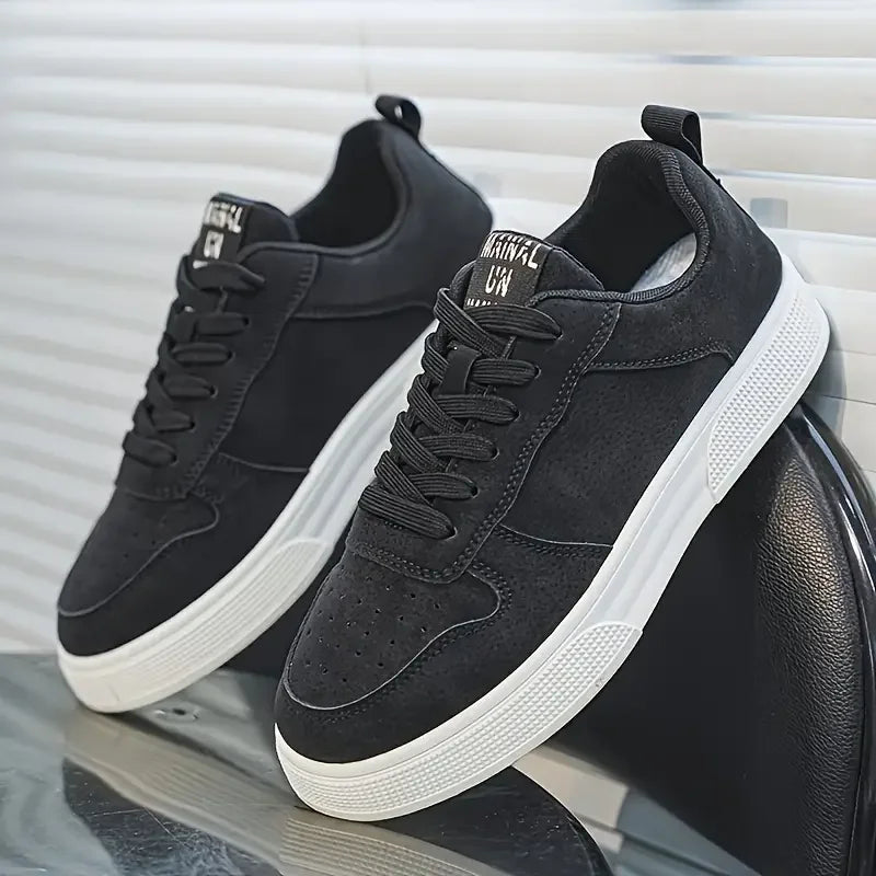 1 pair Sports Casual Skateboarding Shoes Comfortable and Fashionable, with a snug upper that fits the foot and a slip-resistant, - STAND OUT FLEXSARAH
