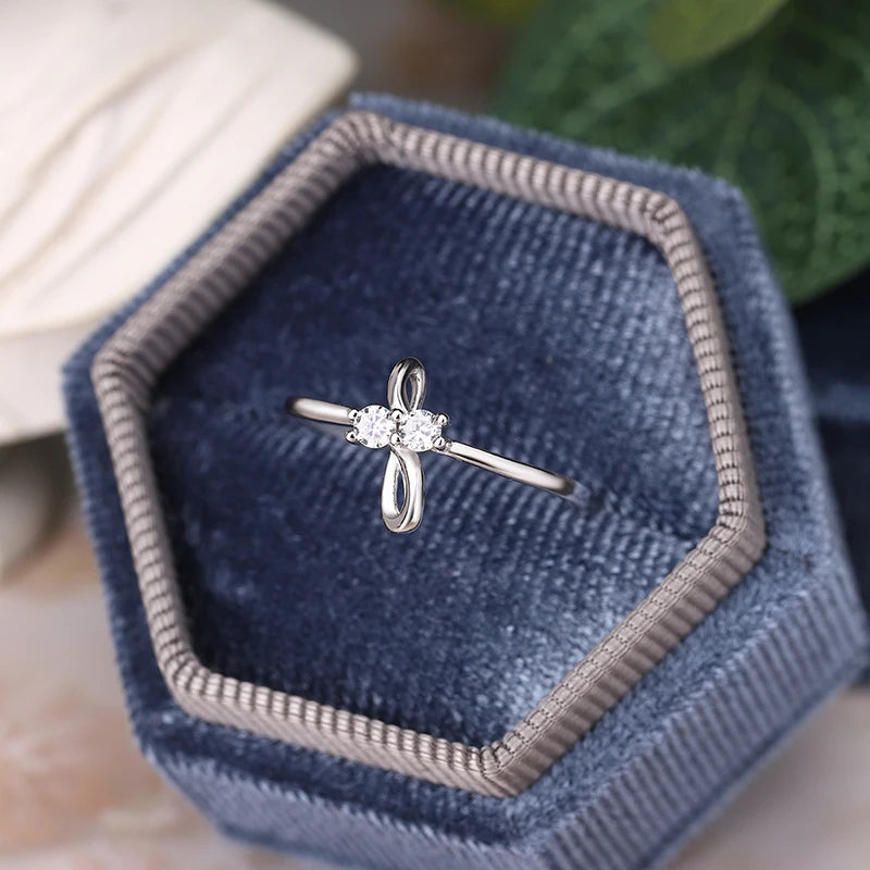 Light Luxury and Elegant Authentic S925 Silver Cross 8-character Cross Women's Ring