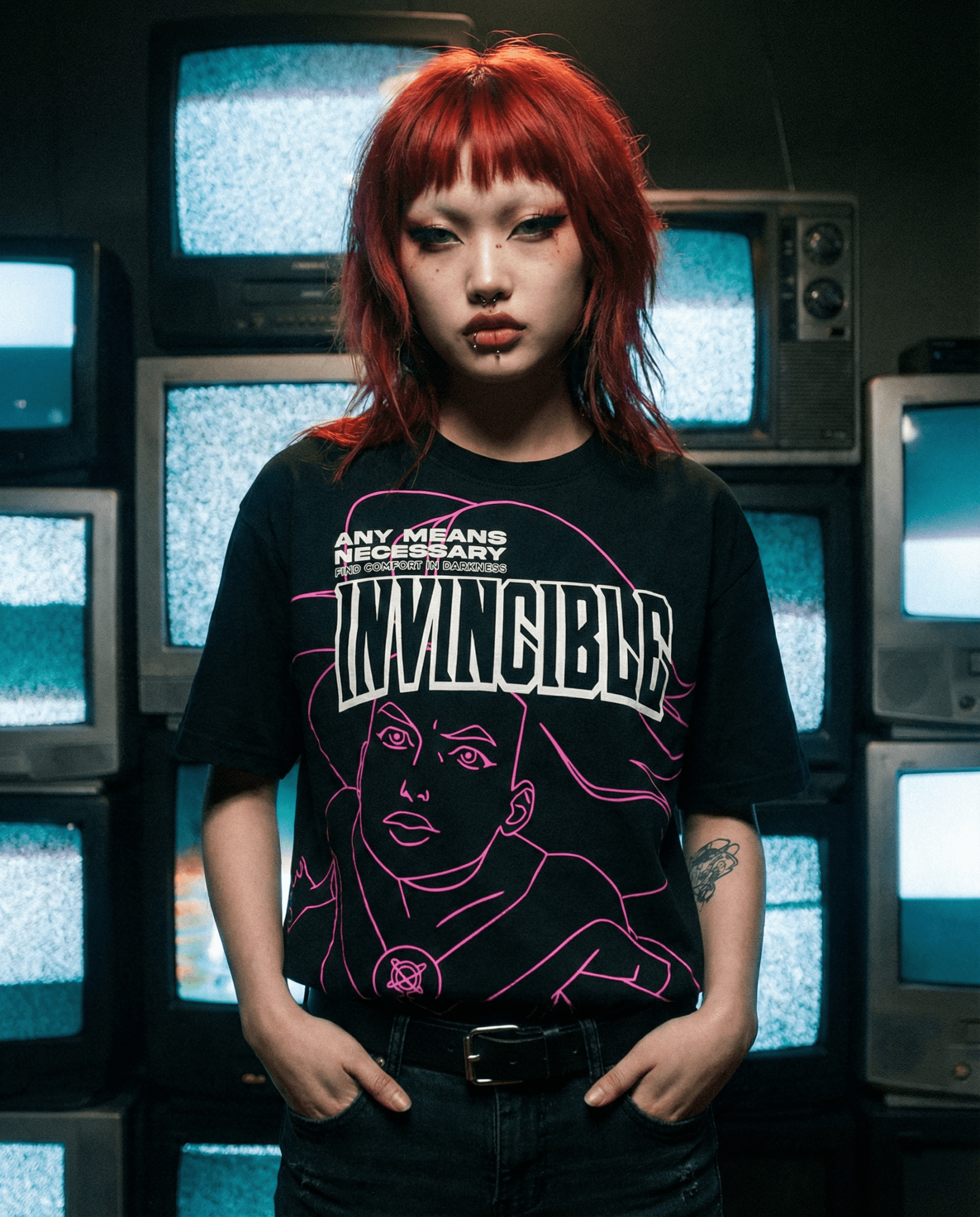 Atom Line Art Series T-Shirt - STAND OUT FLEXSARAH