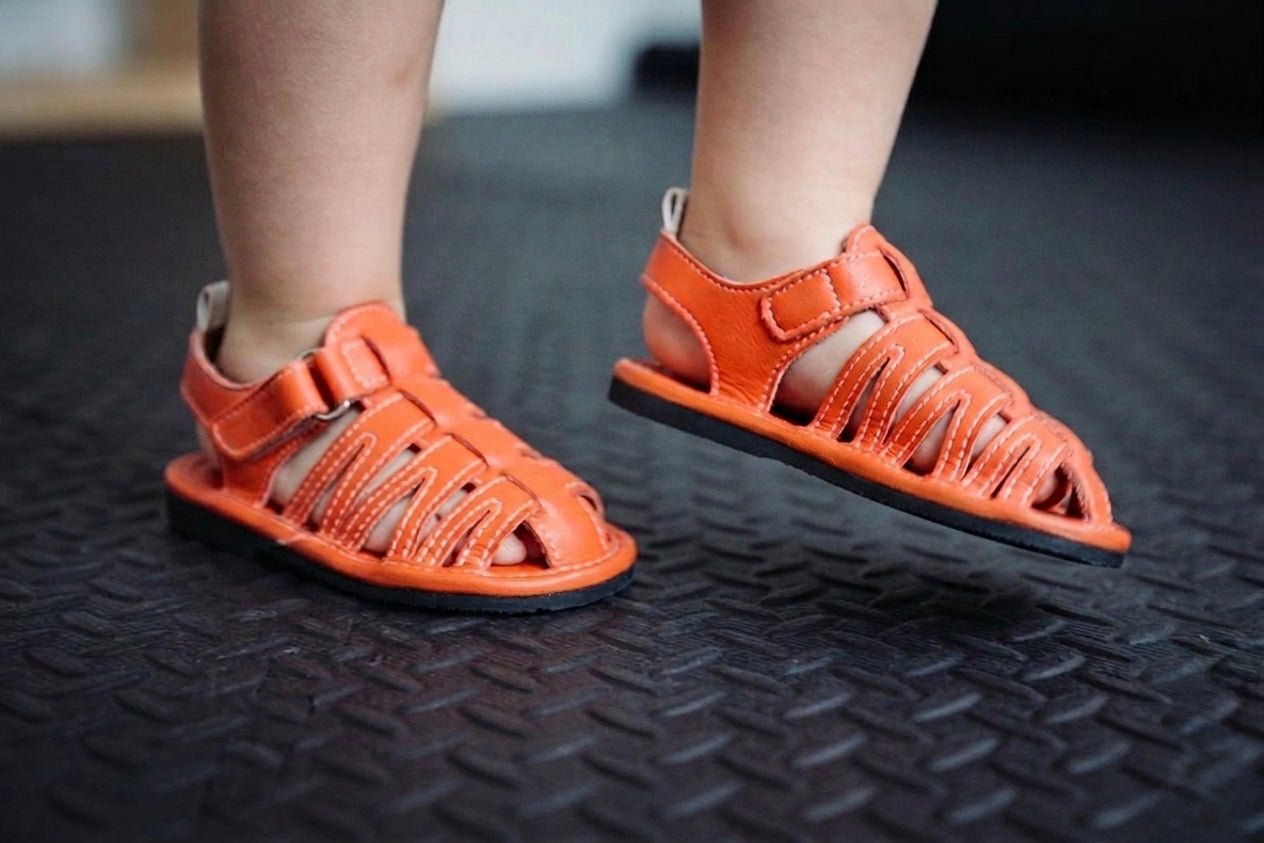 Barefoot Sandals | Vegan Leather Zero-Drop Sport Shoes| Vintage Inspired - STAND OUT FLEXSARAH