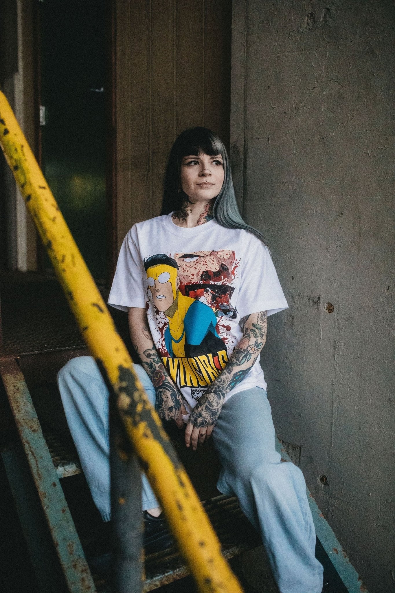 Betrayal T-Shirt White - STAND OUT FLEXSARAH