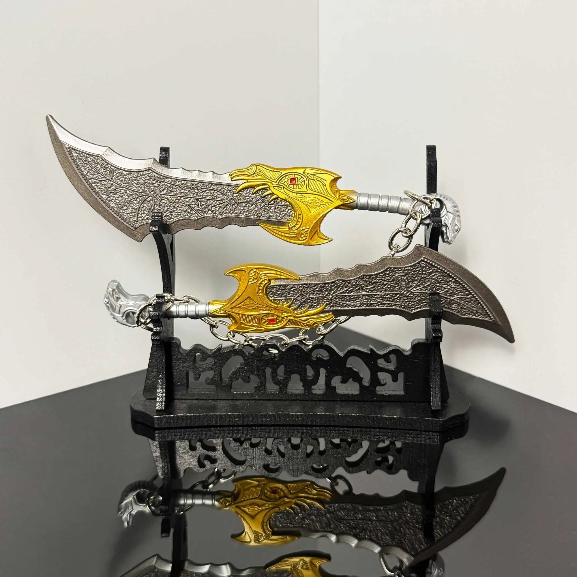 Kratos Weaponry Collectible Game Replica Ornaments Chaos Blade Alloy Craft Model Copslay Prop Two-handed Sword Safety Toys Knife - STAND OUT FLEXSARAH