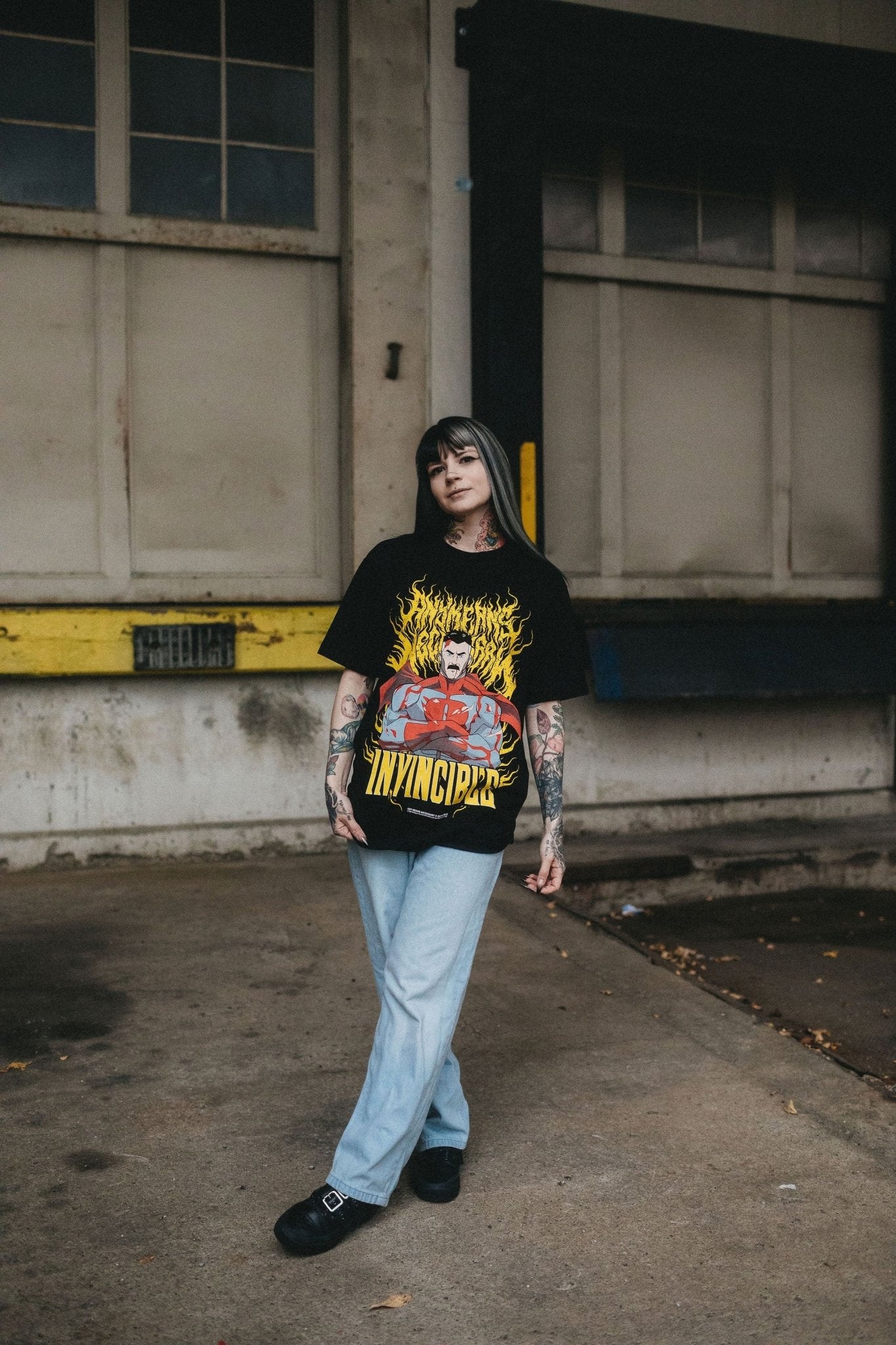 Omni-Man T-Shirt - STAND OUT FLEXSARAH