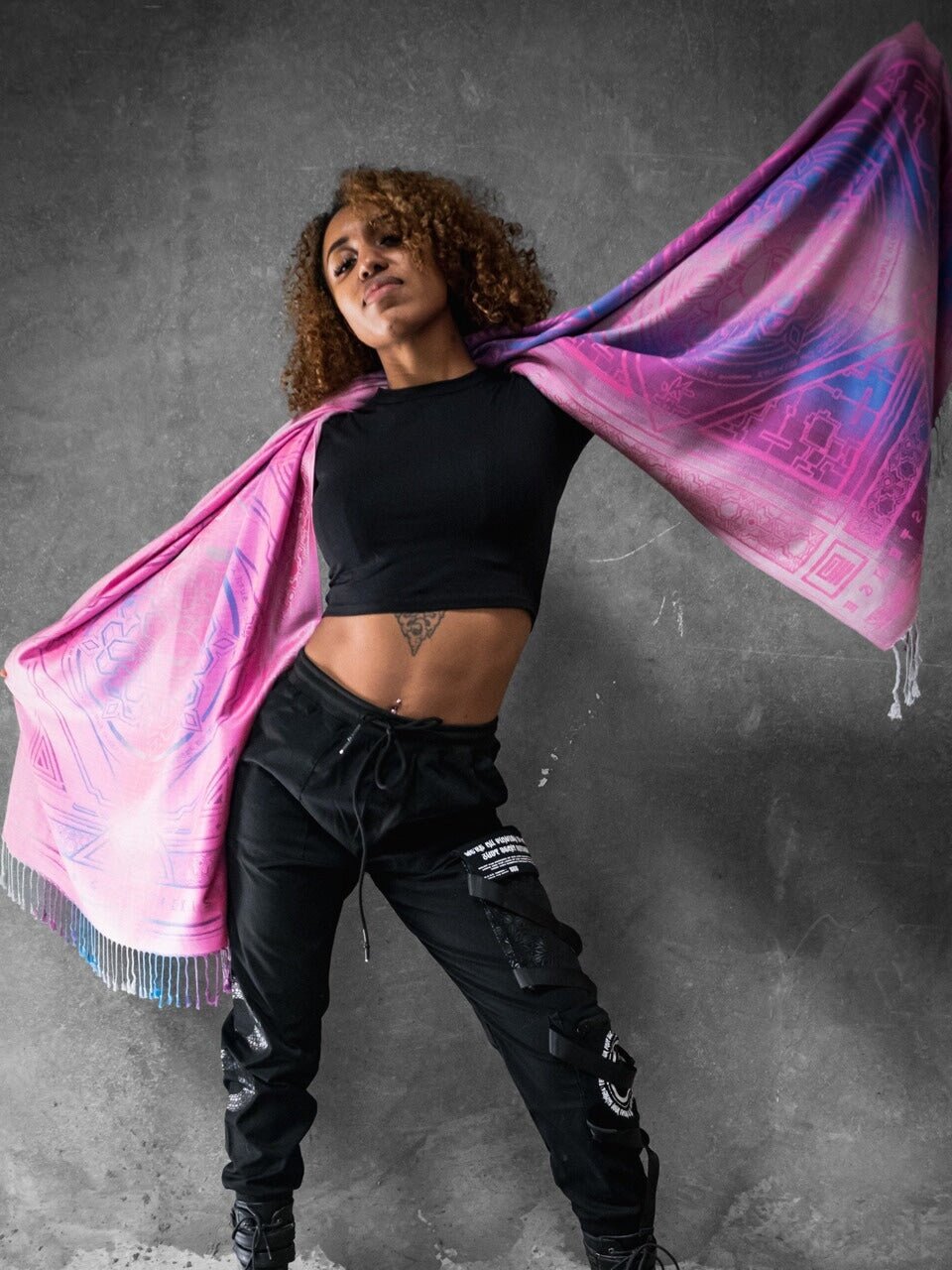 PINK AMETHYST DHARMA ✦ Festival Shawl - STAND OUT FLEXSARAH