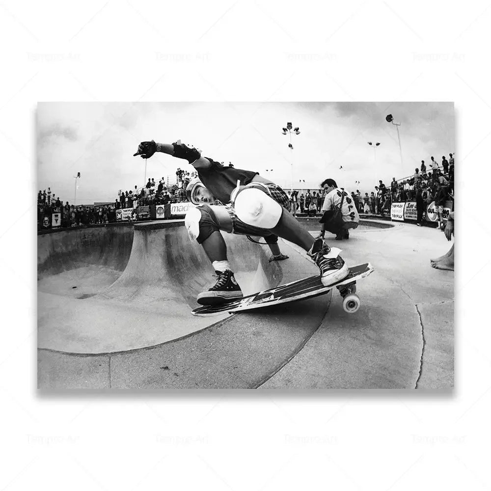 Skateboarding Extreme Sports Posters Prints Black White Photo Canvas Painting Wall Art Pictures Room Decor Skateboard Lover Gift - STAND OUT FLEXSARAH
