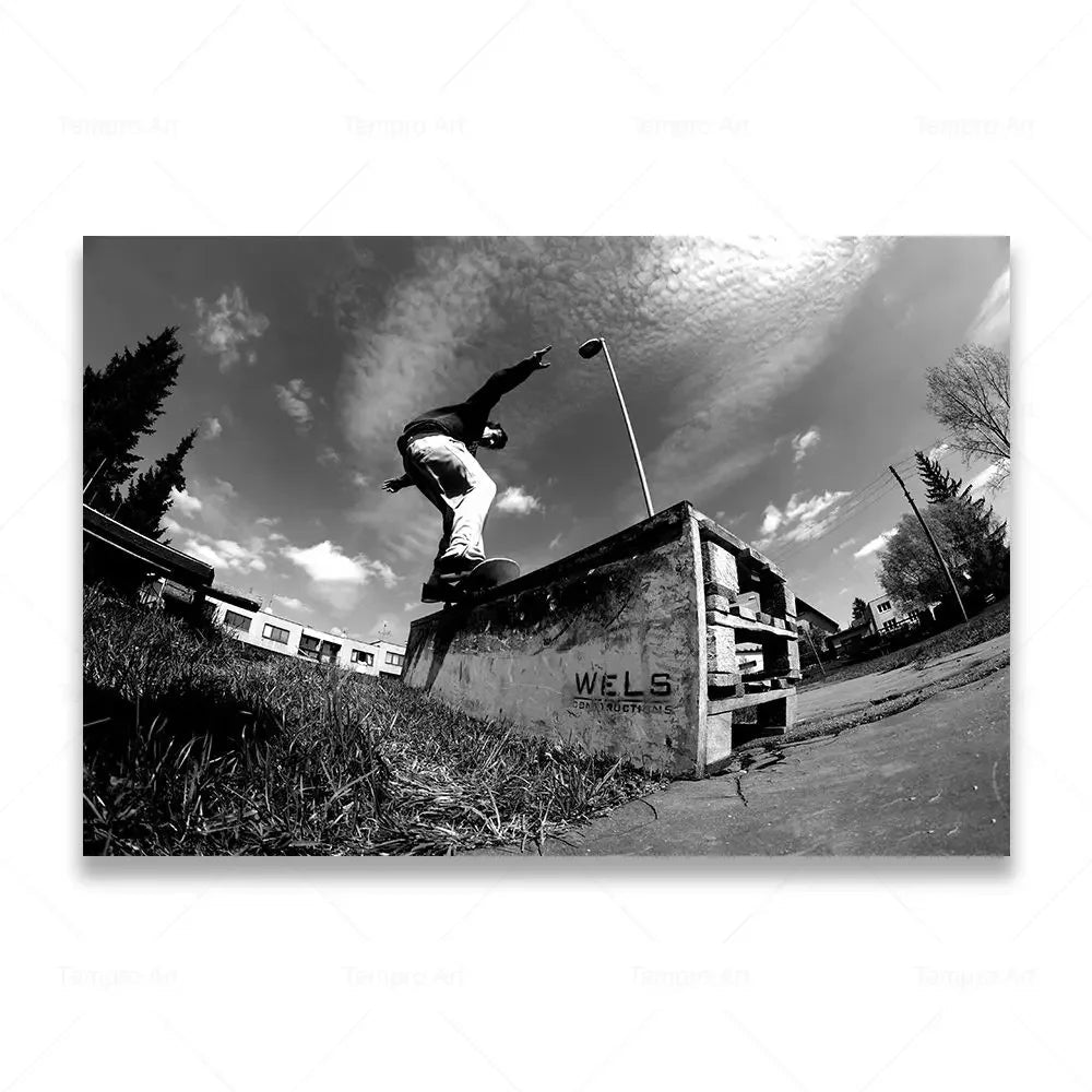 Skateboarding Extreme Sports Posters Prints Black White Photo Canvas Painting Wall Art Pictures Room Decor Skateboard Lover Gift - STAND OUT FLEXSARAH
