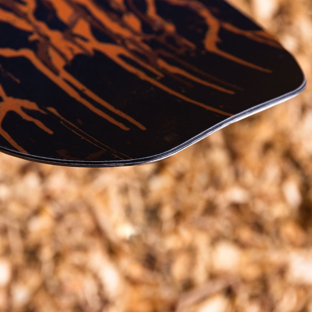 Slash by GiGi - Straight Snowboard - ApARTment - STAND OUT FLEXSARAH