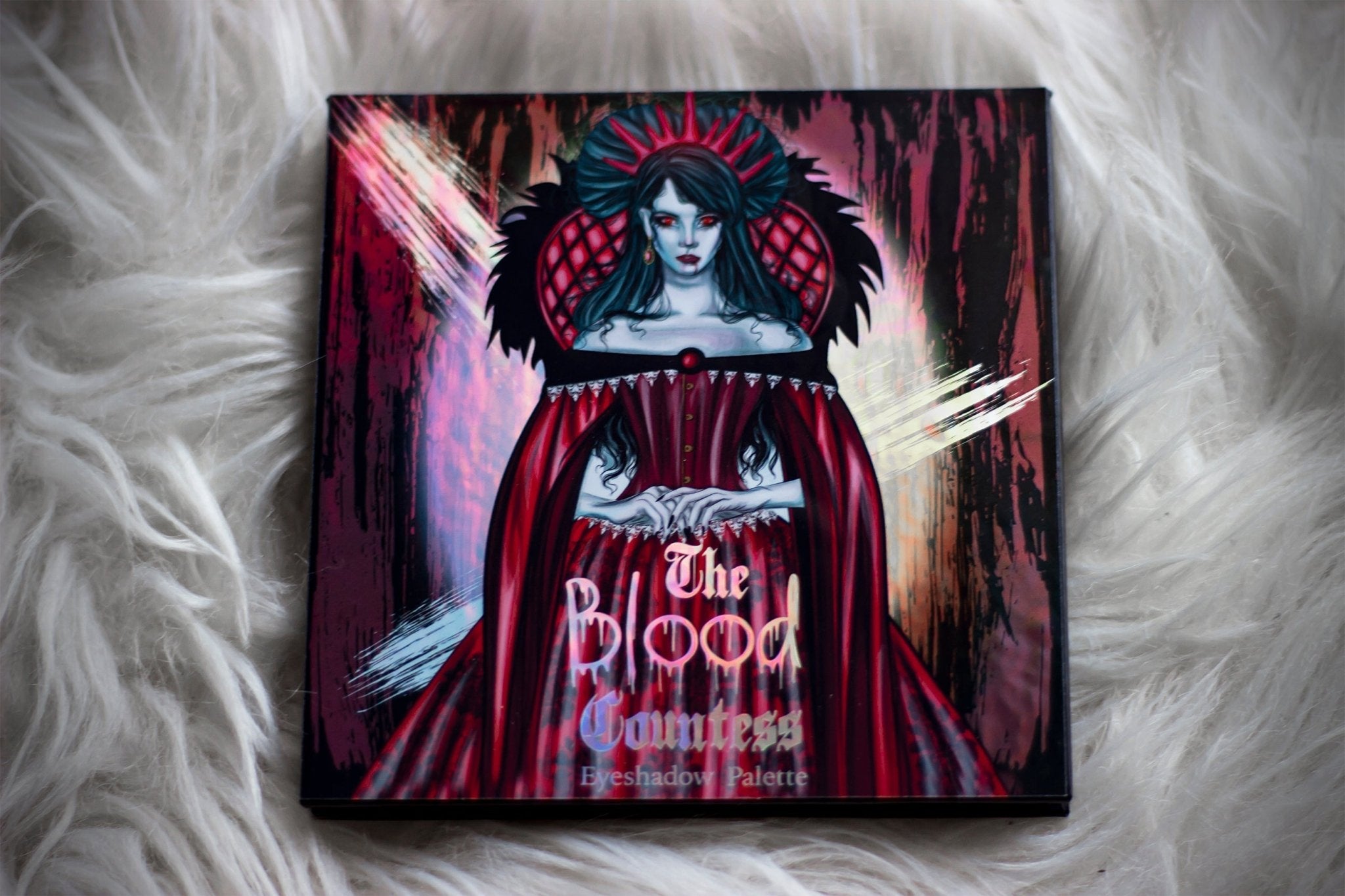 The Blood Countess Eyeshadow Palette - STAND OUT FLEXSARAH