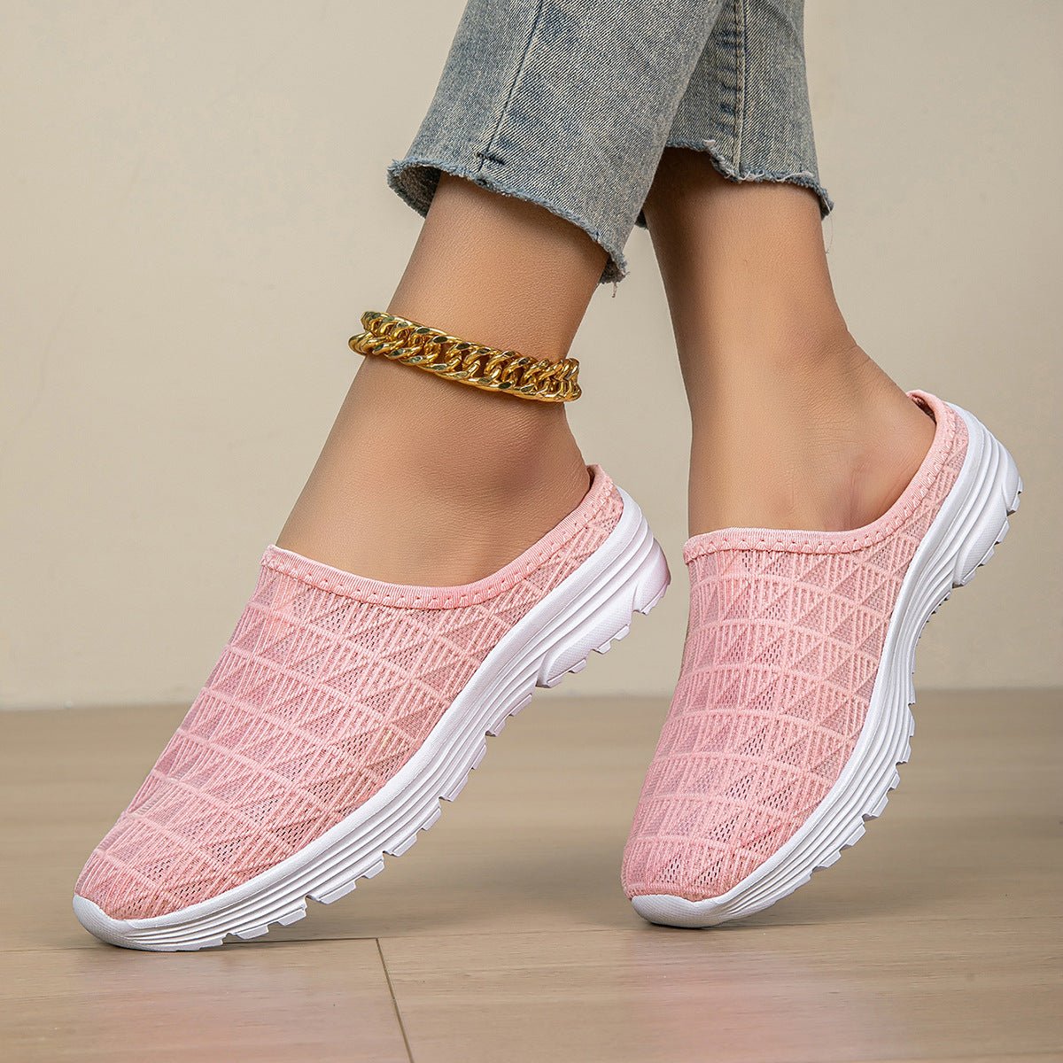 Women's Breathable Mesh Sports Sandals | Lightweight Non-Slip Beach Shoes - STAND OUT FLEXSARAH