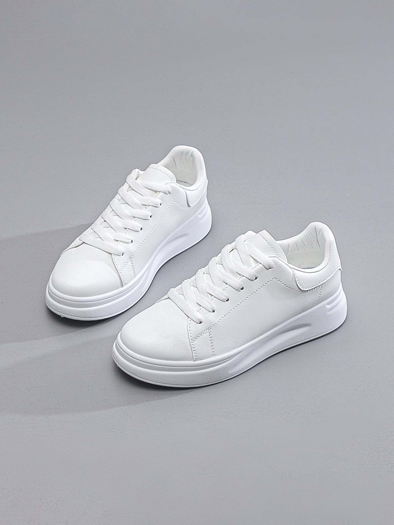 Women's Platform Sports Casual Sneakers - Lace-Up Athletic Fashion Shoes - STAND OUT FLEXSARAH