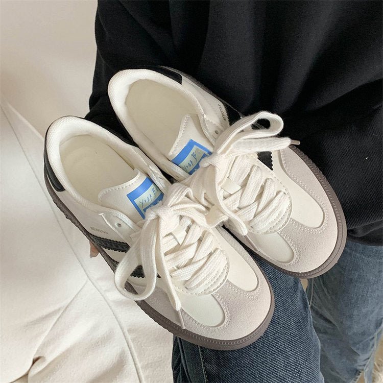 Women's Retro White Sneakers - Casual Sports Shoes with Thick Sole - STAND OUT FLEXSARAH