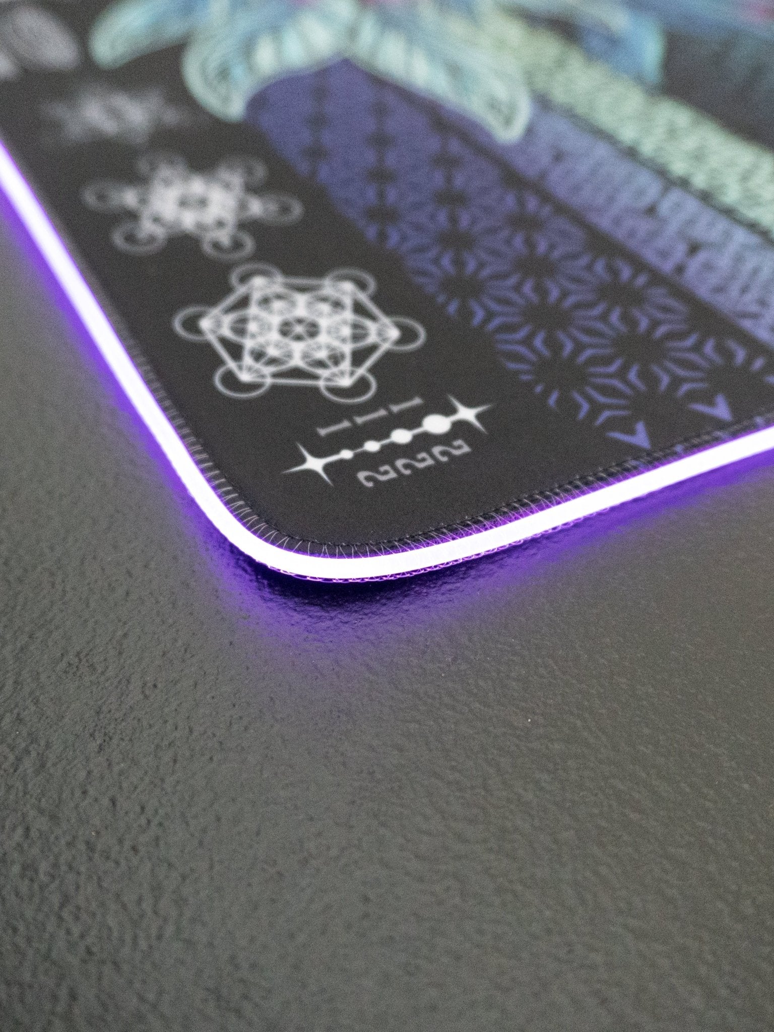 WOUNDS TO WISDOM V2 ✦ ETHEREAL HUES ✦ XXL RGB Gaming Mouse Pad - STAND OUT FLEXSARAH
